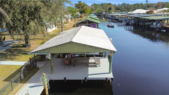 1621 SPRING GARDEN DRIVE, Astor, FL 32102