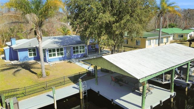 1621 SPRING GARDEN DRIVE, Astor, FL 32102