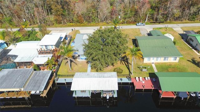 1621 SPRING GARDEN DRIVE, Astor, FL 32102