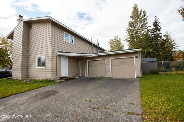 6229 Winding Way, Anchorage, AK 99504