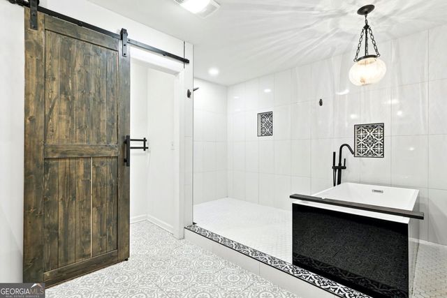290 Sharptop Ridge Road, Jasper, GA 30143