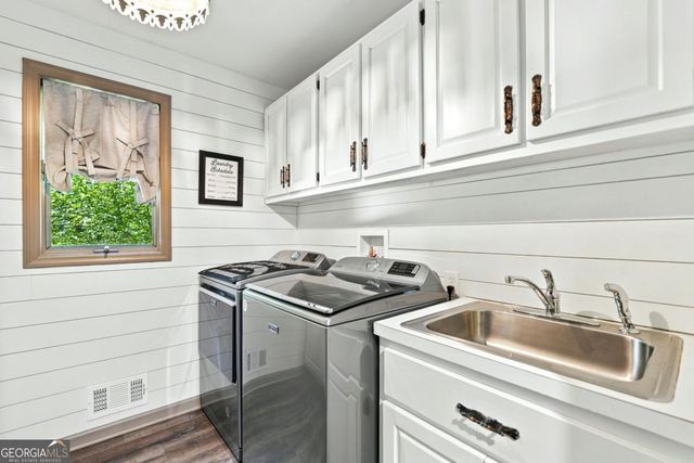 290 Sharptop Ridge Road, Jasper, GA 30143