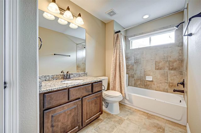 2914 Cotswold Lane, Sugar Land, TX 77479
