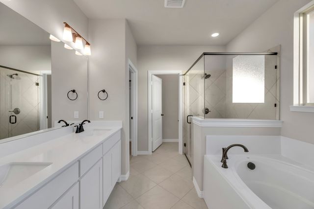 2 Ina Road, Sherman, TX 75090