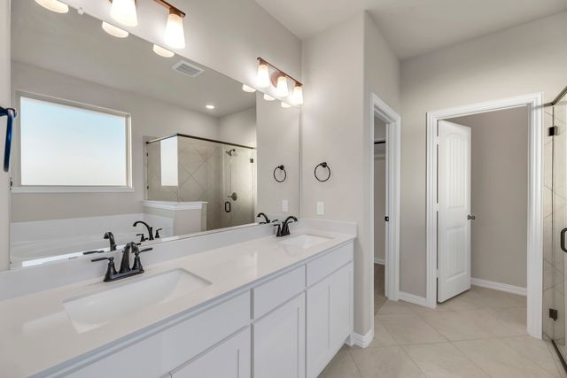 2 Ina Road, Sherman, TX 75090