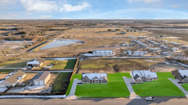 2 Ina Road, Sherman, TX 75090