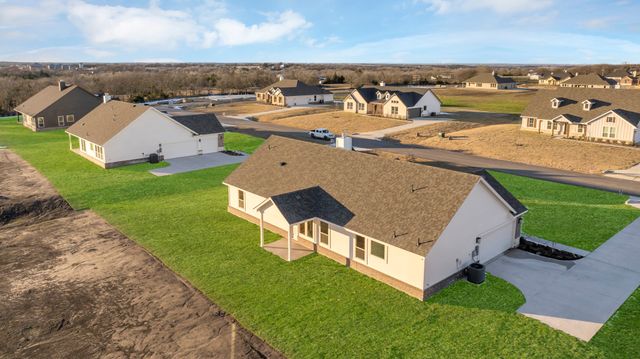 2 Ina Road, Sherman, TX 75090