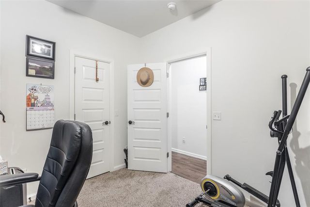 1801 W Zachary Way, Mustang, OK 73064