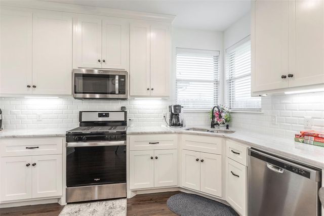 1801 W Zachary Way, Mustang, OK 73064