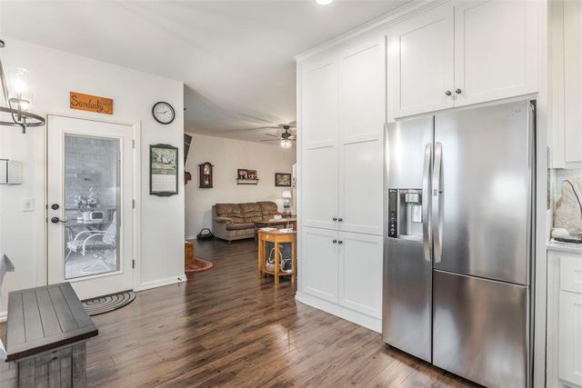 1801 W Zachary Way, Mustang, OK 73064