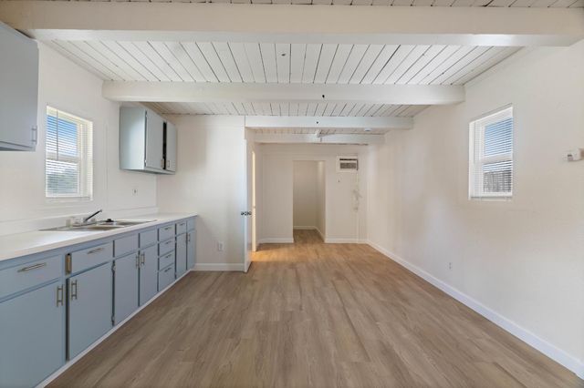 3927 Haywood St, Sacramento, CA 95838