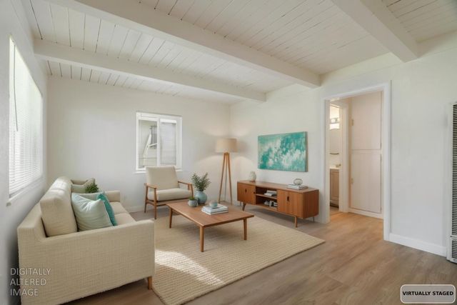 3927 Haywood St, Sacramento, CA 95838