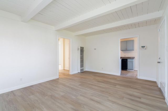 3927 Haywood St, Sacramento, CA 95838