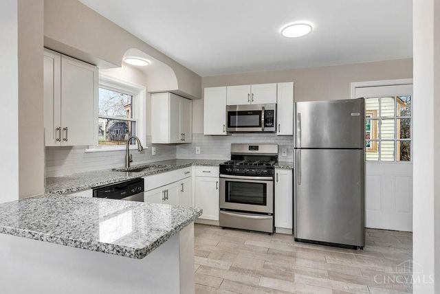 6253 Sturdy Avenue, Cincinnati, OH 45230