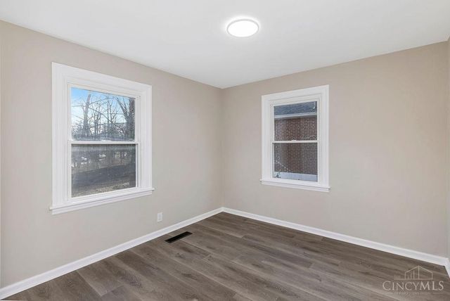 6253 Sturdy Avenue, Cincinnati, OH 45230