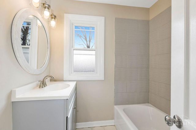 6253 Sturdy Avenue, Cincinnati, OH 45230