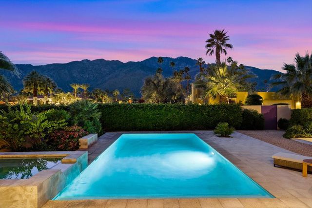 2923 Candlelight Lane, Palm Springs, CA 92264