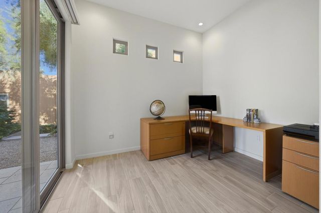 2923 Candlelight Lane, Palm Springs, CA 92264