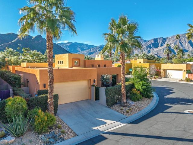 2923 Candlelight Lane, Palm Springs, CA 92264