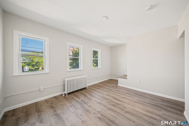 1040 Connecticut Avenue, Bridgeport, CT 06607