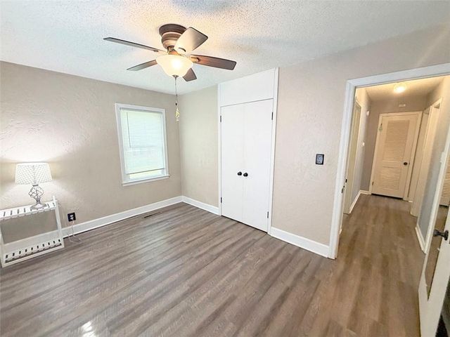 616 NE 67th Terrace, Gladstone, MO 64118