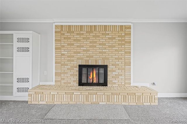 22912 Glenmoor Heights, Farmington Hills, MI 48336