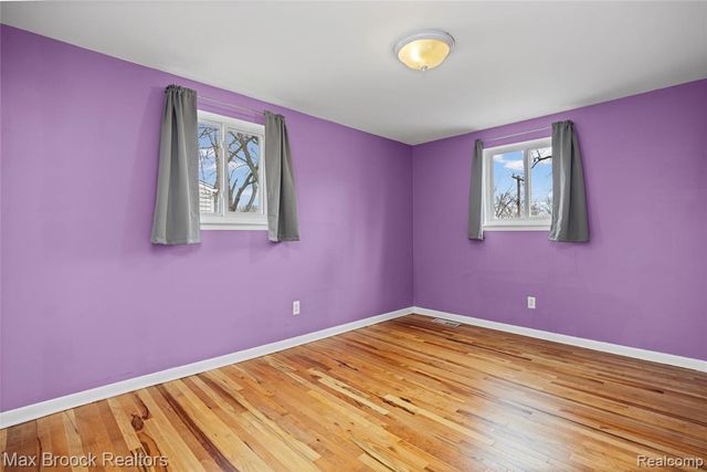 22912 Glenmoor Heights, Farmington Hills, MI 48336