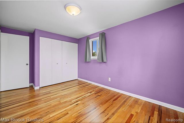 22912 Glenmoor Heights, Farmington Hills, MI 48336