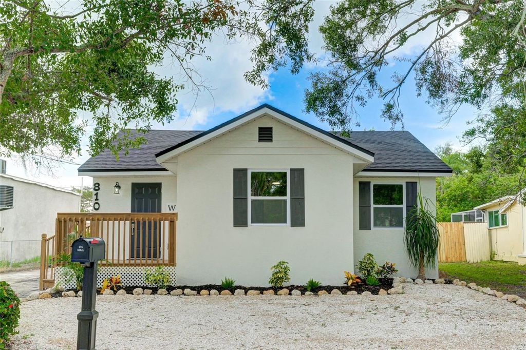 810 20TH AVENUE W, Bradenton, FL 34205