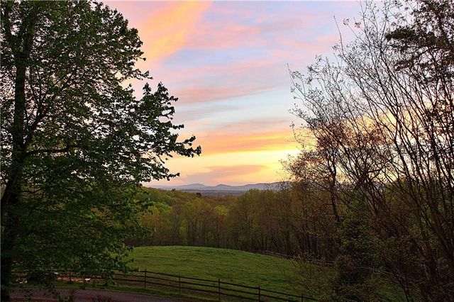 233 Soquili Trail, Jasper, GA 30143