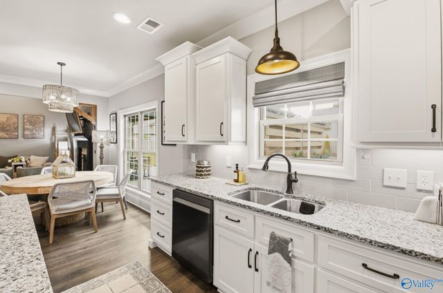 29400 Carnaby Lane, Toney, AL 35773