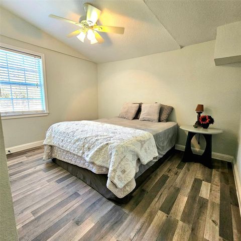 412 Oahu Loop, Tool, TX 75143