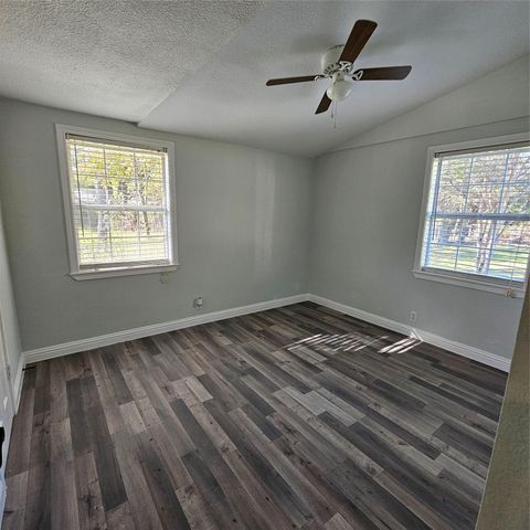 412 Oahu Loop, Tool, TX 75143