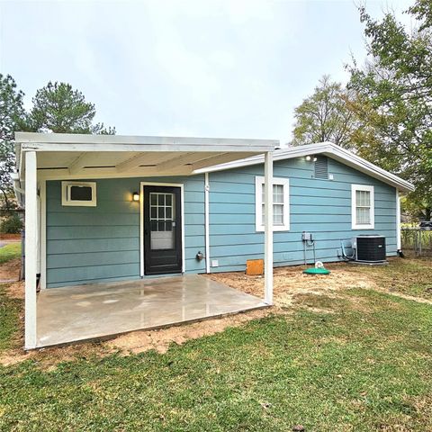 412 Oahu Loop, Tool, TX 75143