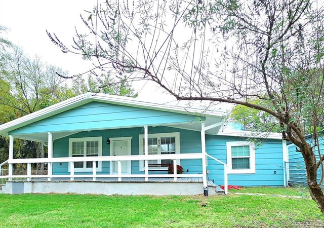 412 Oahu Loop, Tool, TX 75143