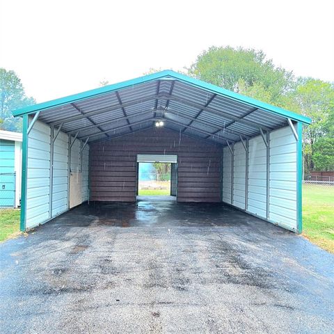 412 Oahu Loop, Tool, TX 75143