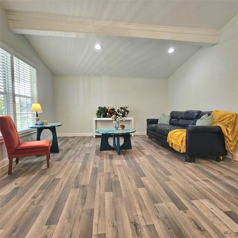 412 Oahu Loop, Tool, TX 75143