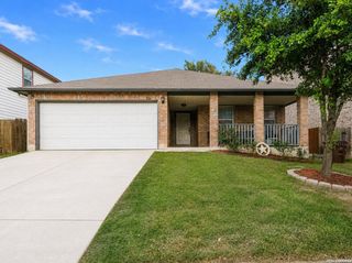 926 Saxonhill Dr, San Antonio, TX 78253