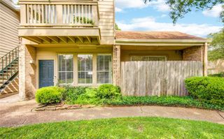 2100 Tanglewilde Street 349, Houston, TX 77063