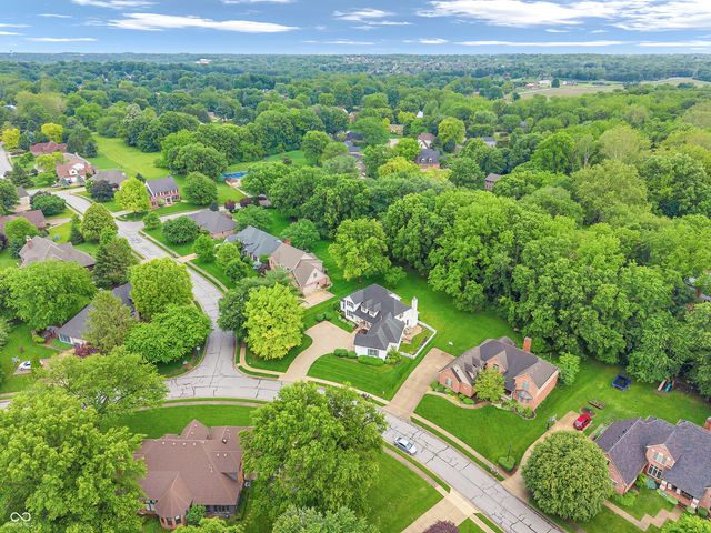 6283 Whitetail Run, Greenwood, IN 46143