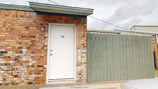 725 Peppertree Drive 13, Bryan, TX 77801