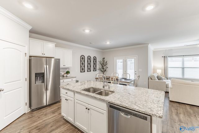 22584 Regent Drive, Athens, AL 35613