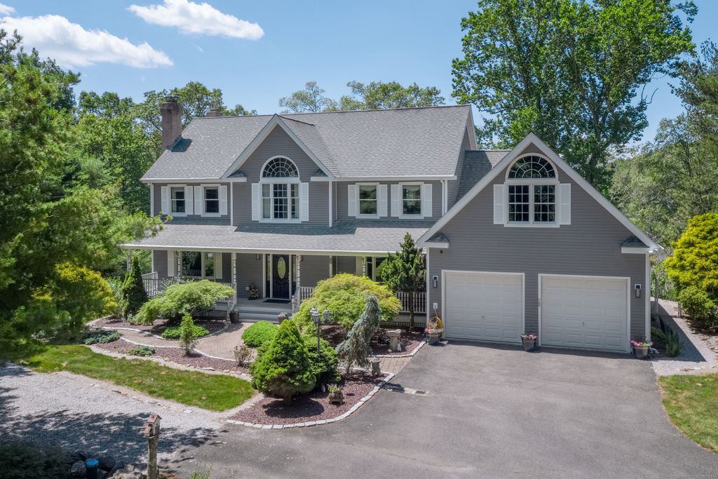 34 Skunk Misery Road, Haddam, CT 06441
