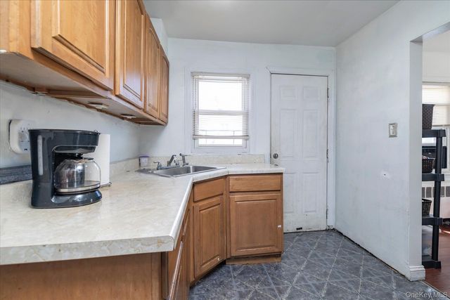 28 Harrison Avenue, Freeport, NY 11520