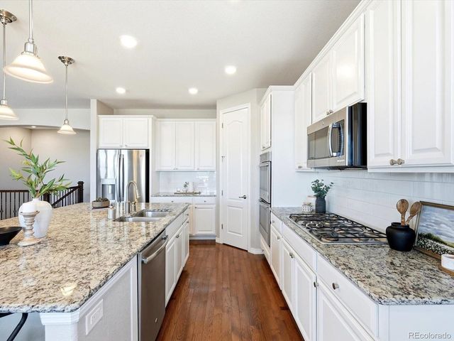 3058 Leafdale Dr, Castle Rock, CO 80109