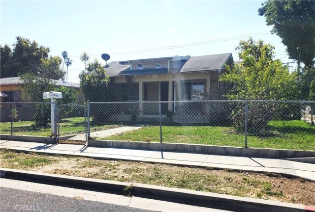 3602 Randolph, Bell, CA 90201