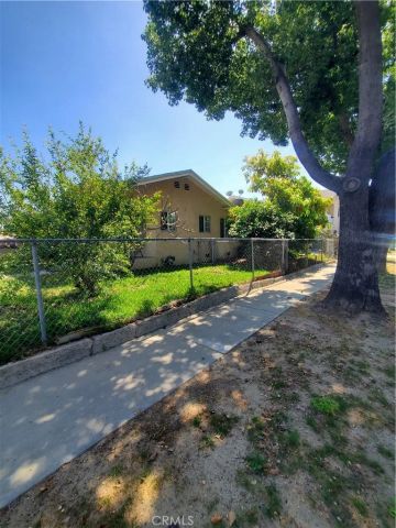 3602 Randolph, Bell, CA 90201