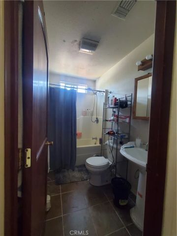 3602 Randolph, Bell, CA 90201