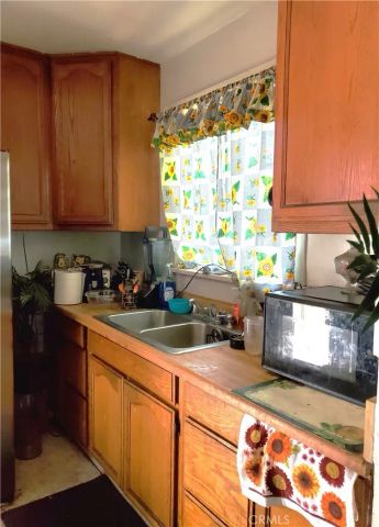 3602 Randolph, Bell, CA 90201