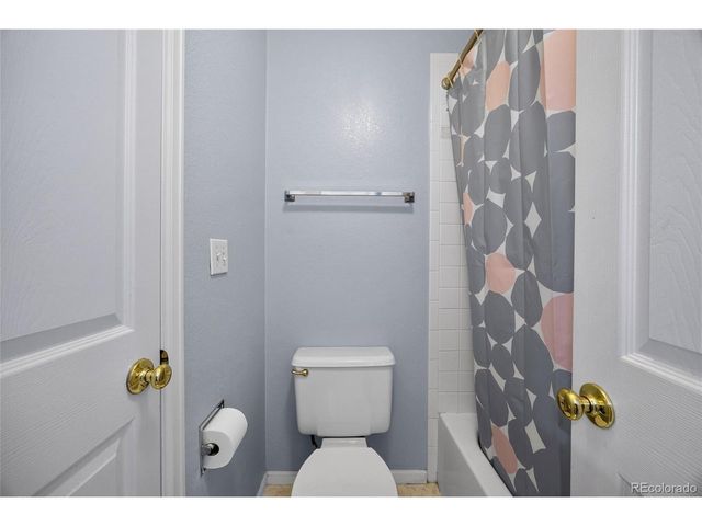 6109 S Kirk St, Aurora, CO 80016